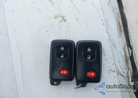 2012 Toyota Prius V Three from USA, damaged, VIN JTDZN3EUXC3025688